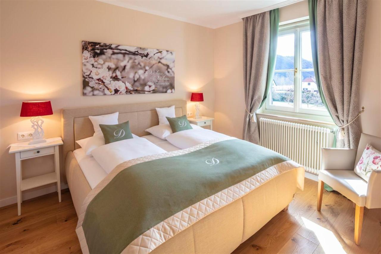 Hotel Donauhof - Garni 4*